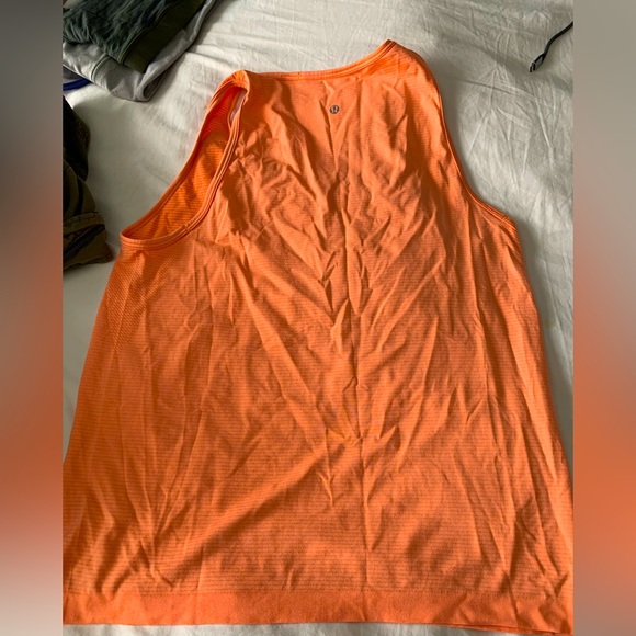 Men’s Lululemon Tank XL - Picture 2 of 3